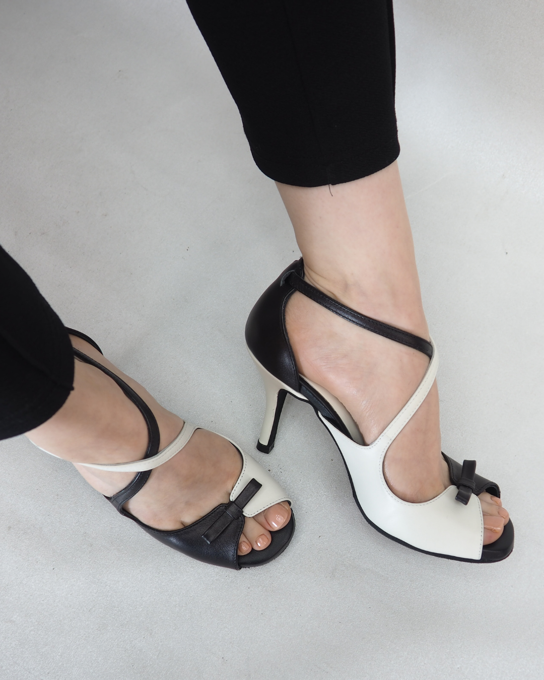 Aria 100% Leather Handmade Tango Dance Shoes