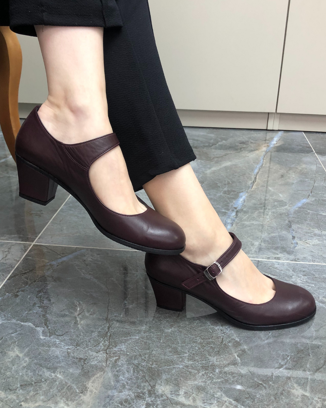 Sara %100 Deri El yapımı Kadın Topuklu Ayakkabı