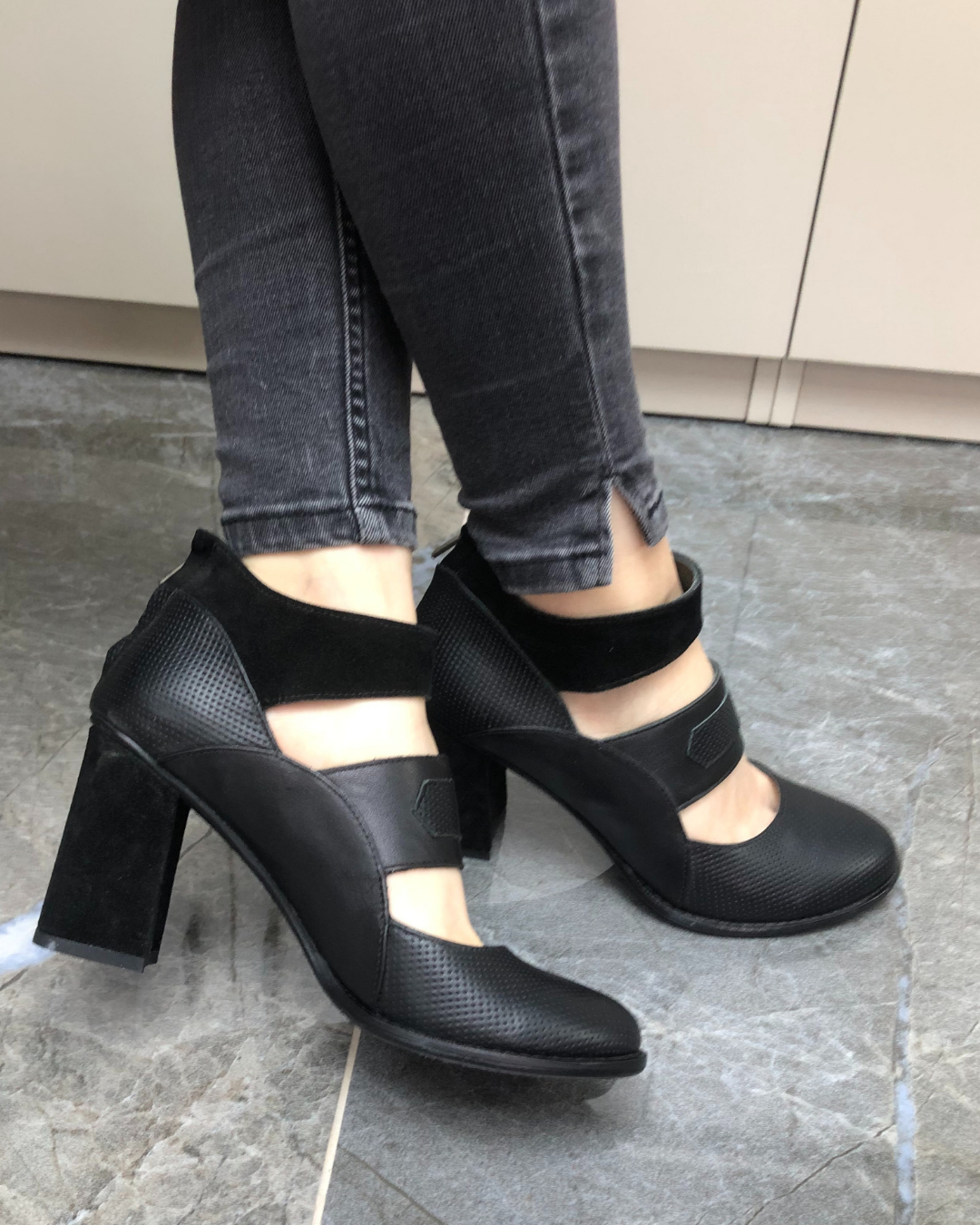 Cos 100% Leather Handmade Women's Heeled Shoes
