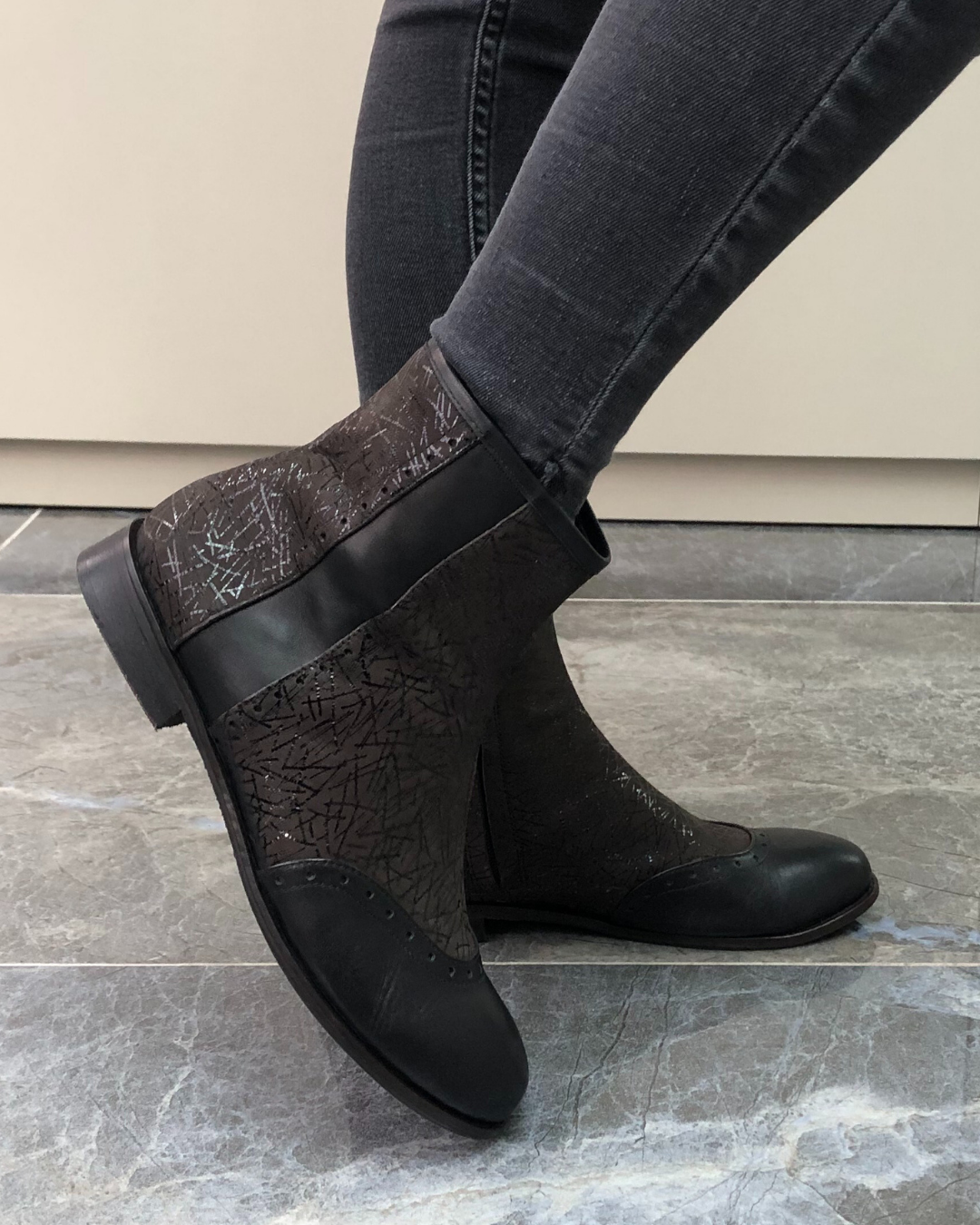 Zuzi %100 El Yapımı Kadın Deri Bot