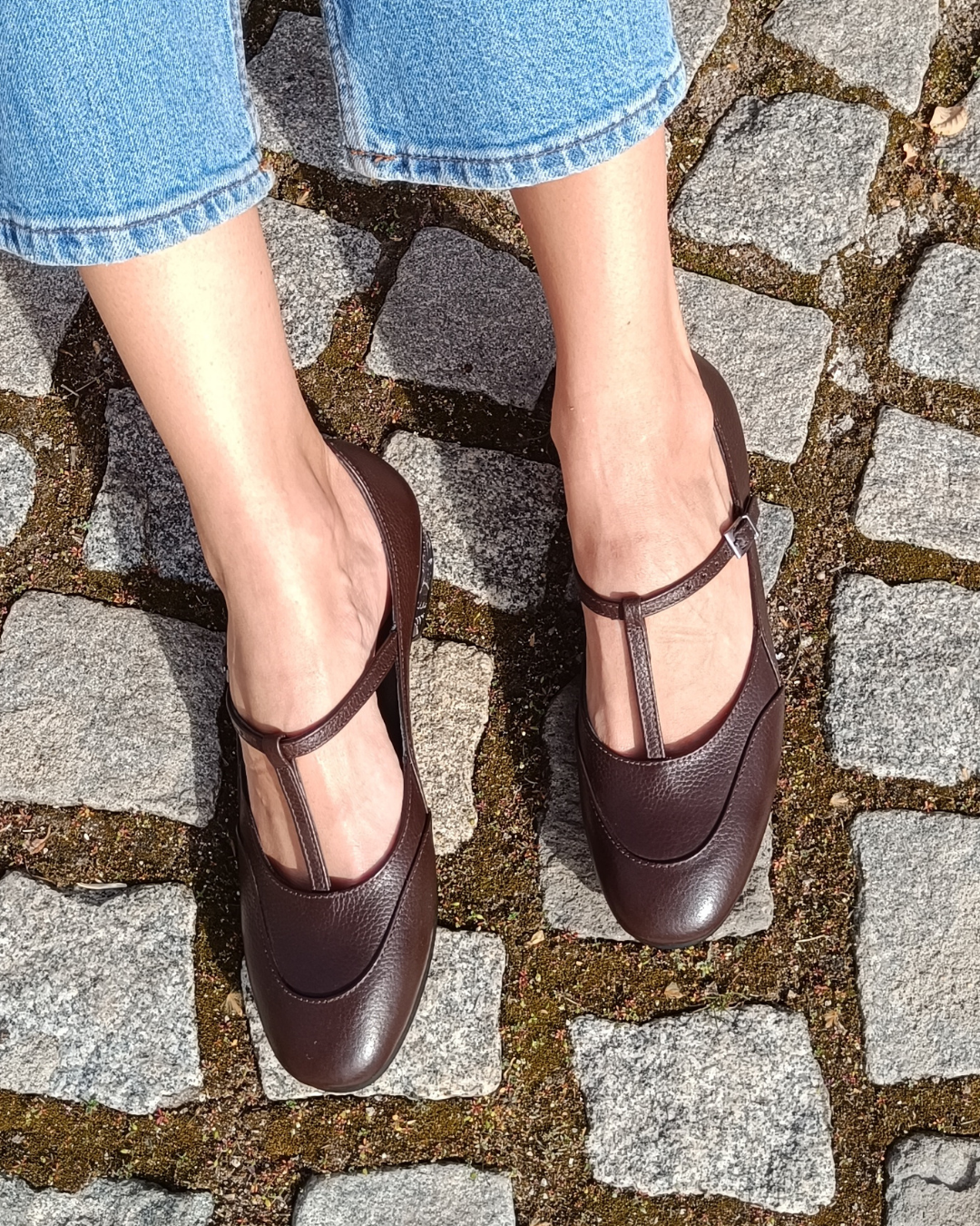 Akel %100 Deri El Yapımı Kadın Babet