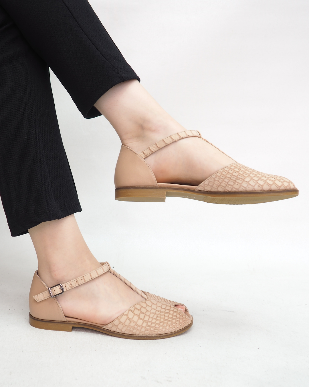 Deva 100% Leather Handmade Women's Shoes